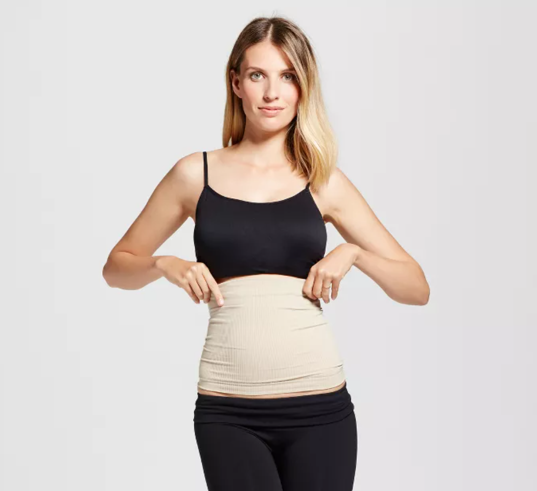 Postpartum belly wrap: choosing and wearing